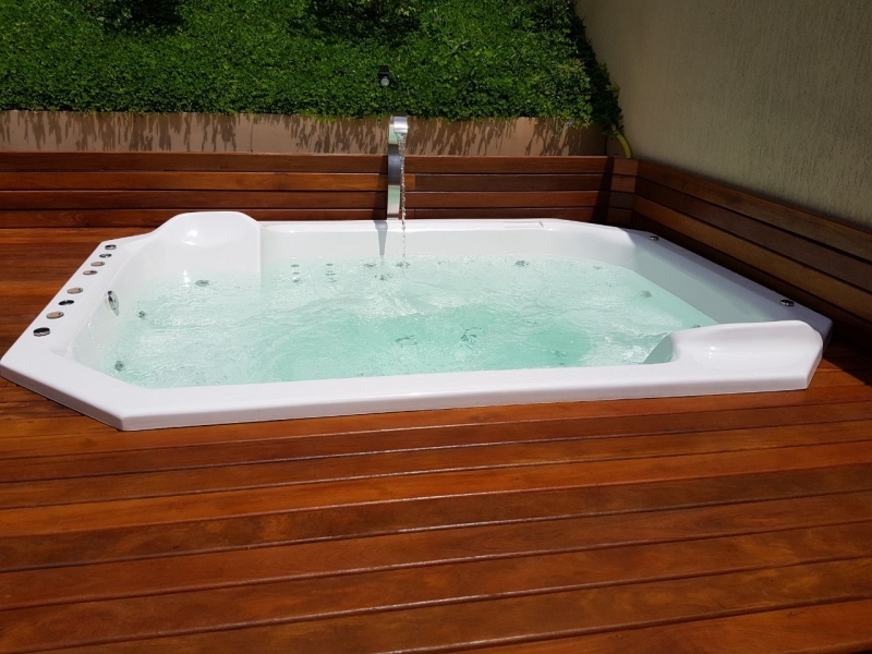 Instalação de Banheira Spa com Cama Preço São Félix do Xingu - Instalação de Banheira Spa com Deck