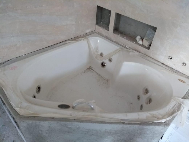 Quanto Custa Instalação de Banheira de Canto para Banheiro Alagoa Grande - Instalação de Banheira de Canto com Hidro
