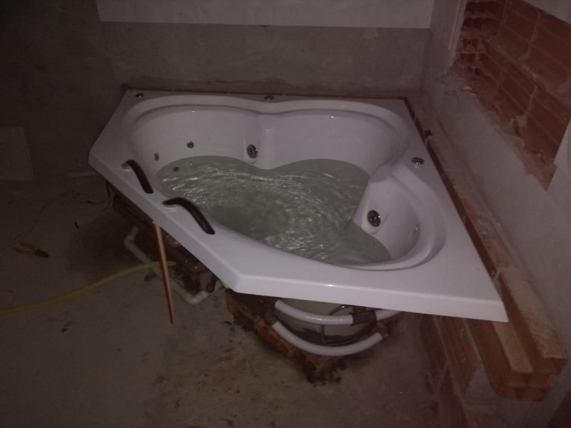 Valor de Instalação de Banheira de Canto para Banheiro Abaetetuba - Instalação de Banheira de Hidro Canto em Apartamento